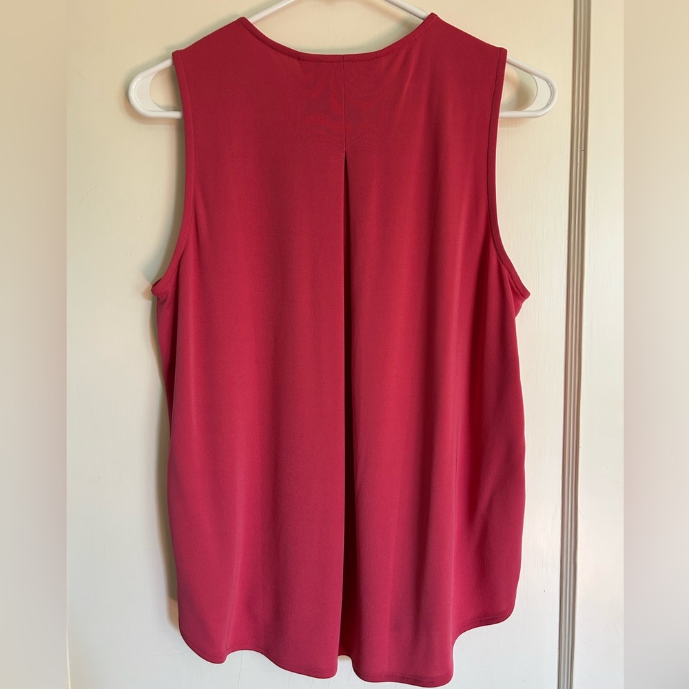 Ann Taylor Sleeveless Top in Rich Pink - Picture 2 of 8